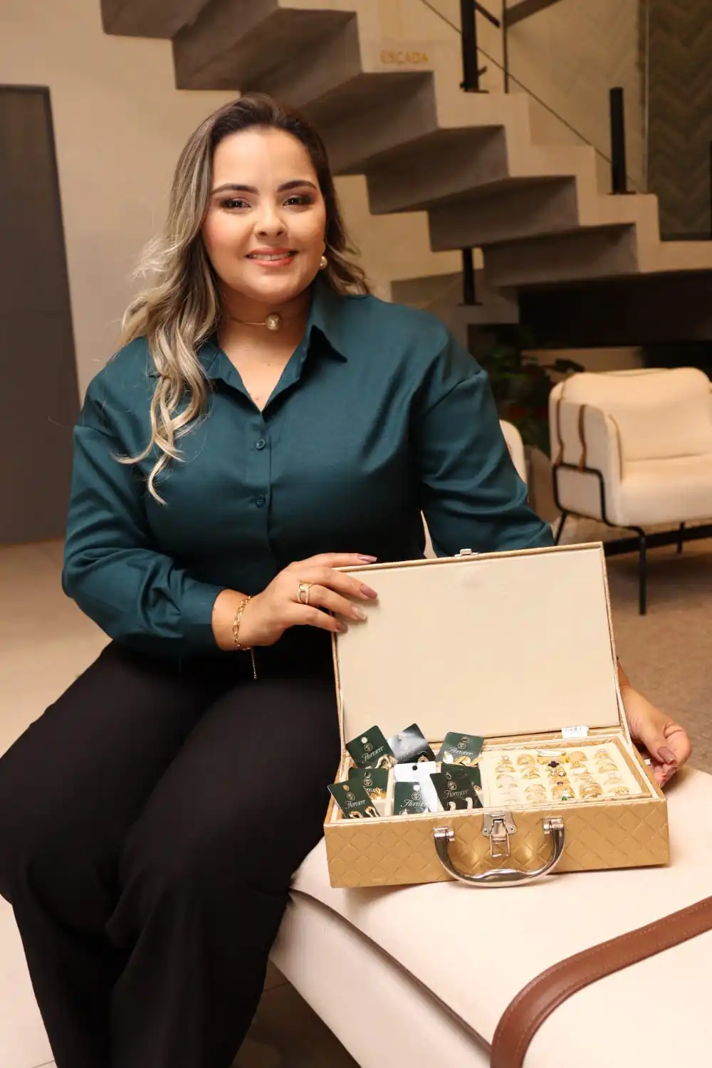 Mônica Freires, fundadora da Florescer Joias